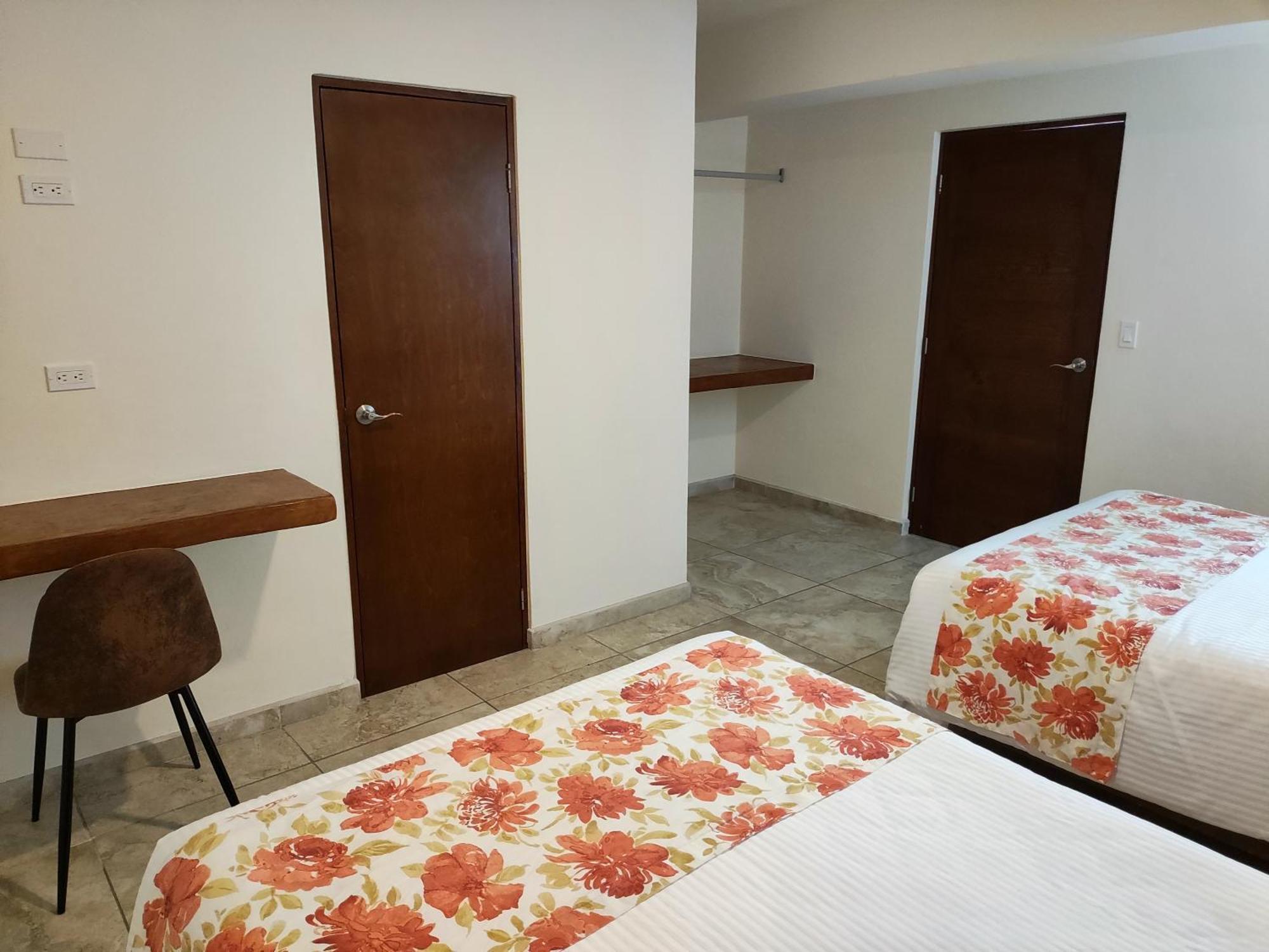 לה פז Hotel Lorimar מראה חיצוני תמונה