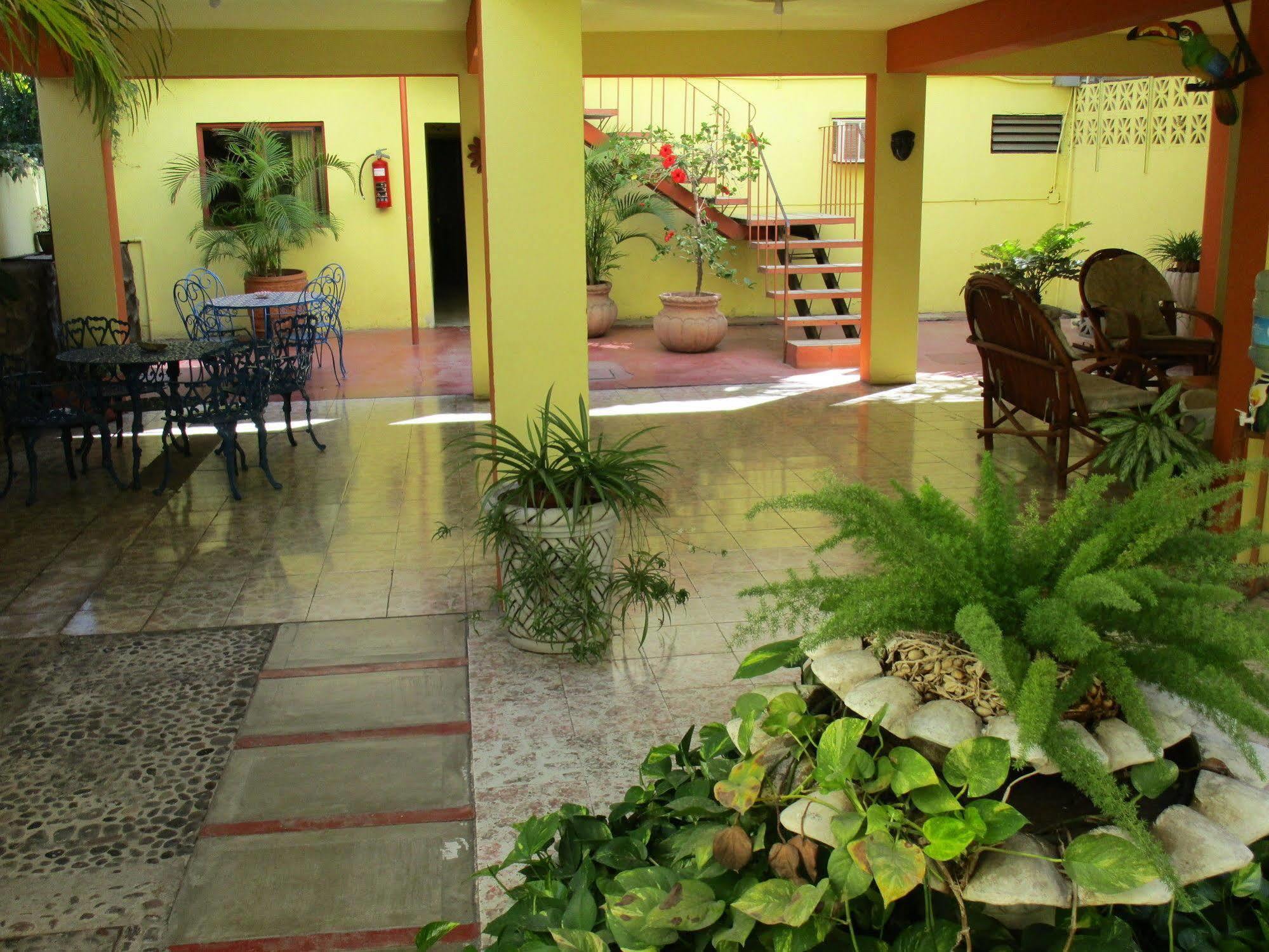 לה פז Hotel Lorimar מראה חיצוני תמונה