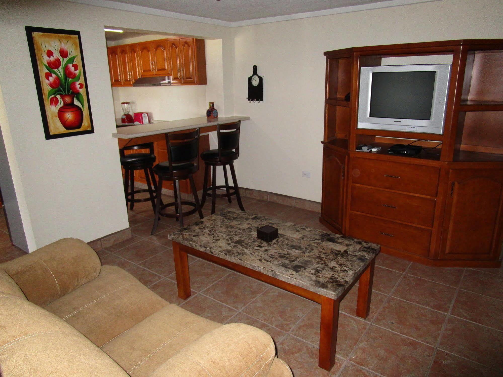 לה פז Hotel Lorimar מראה חיצוני תמונה