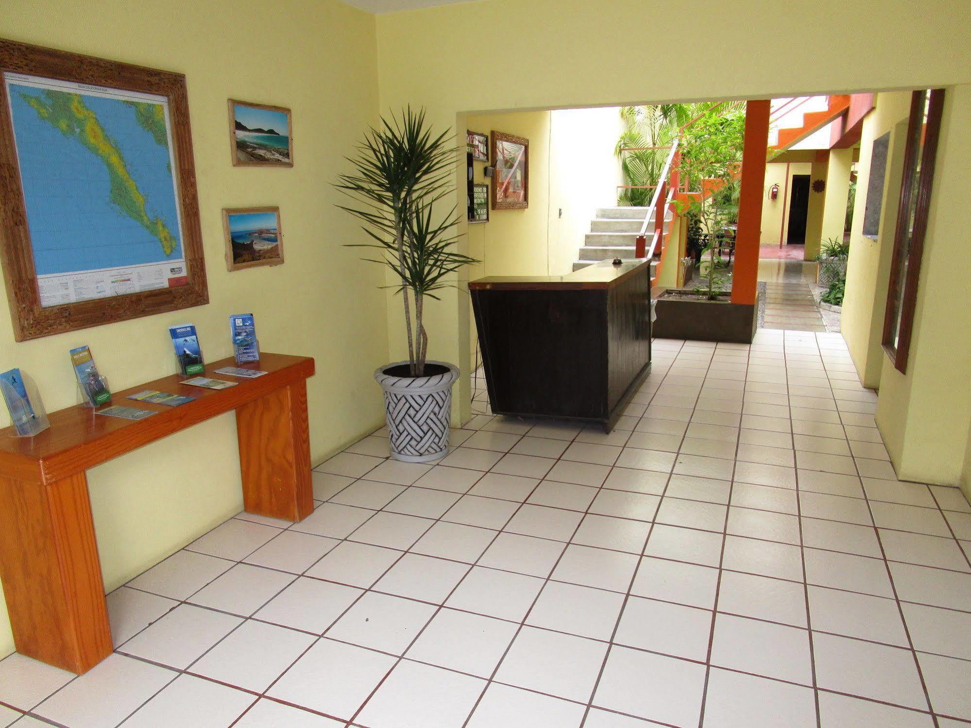 לה פז Hotel Lorimar מראה חיצוני תמונה