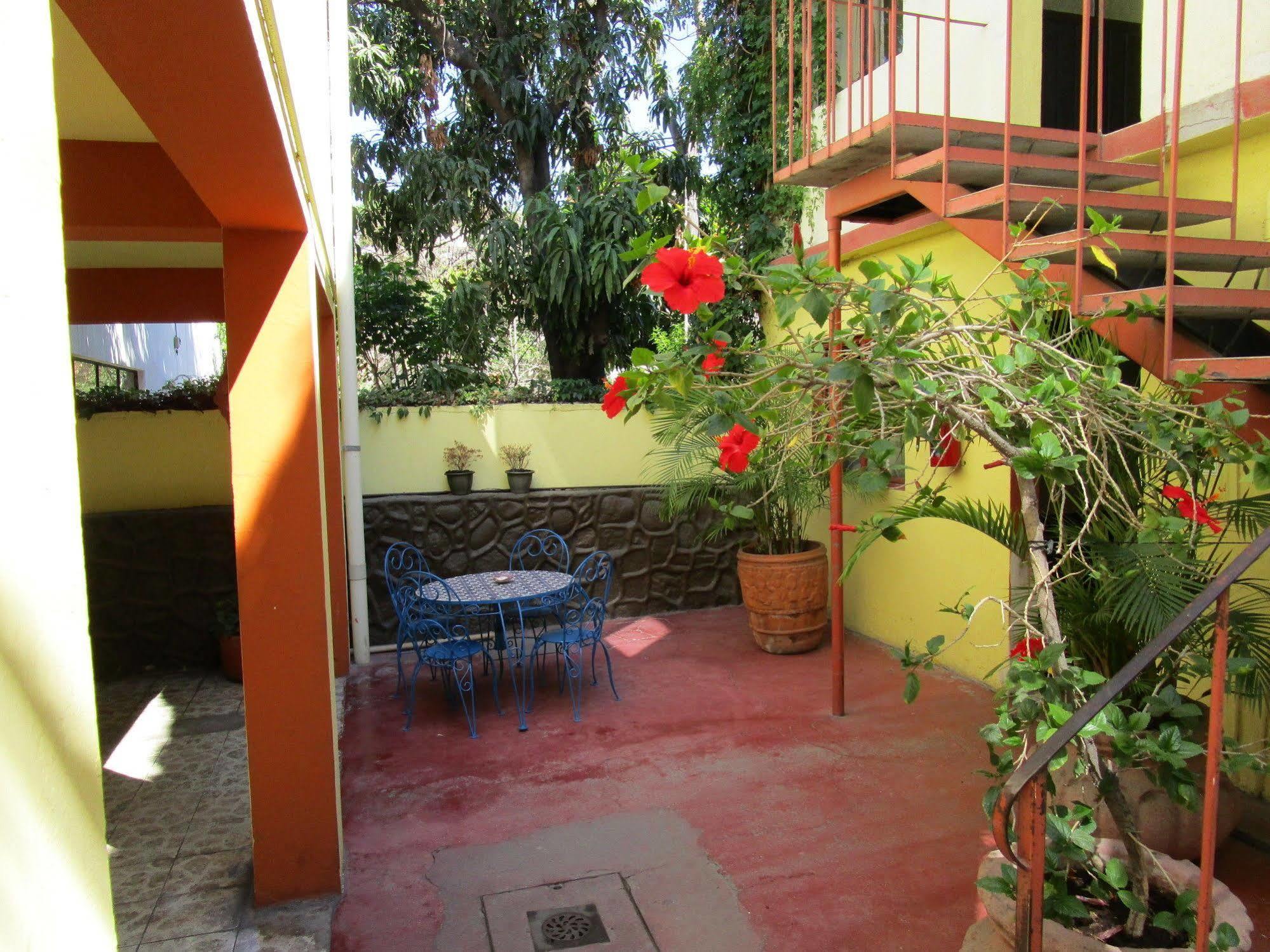 לה פז Hotel Lorimar מראה חיצוני תמונה